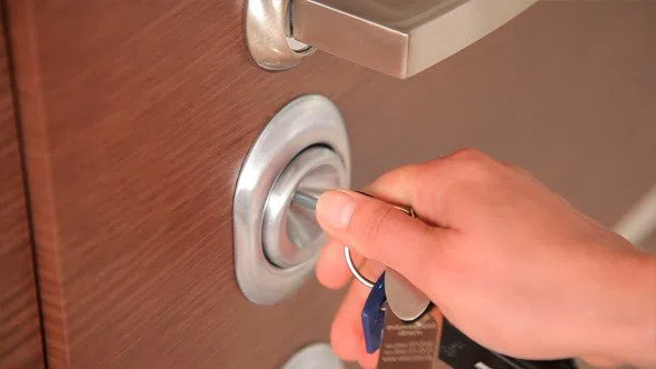 Elm Park NY Locksmith Store Elm Park, NY 718-554-8189